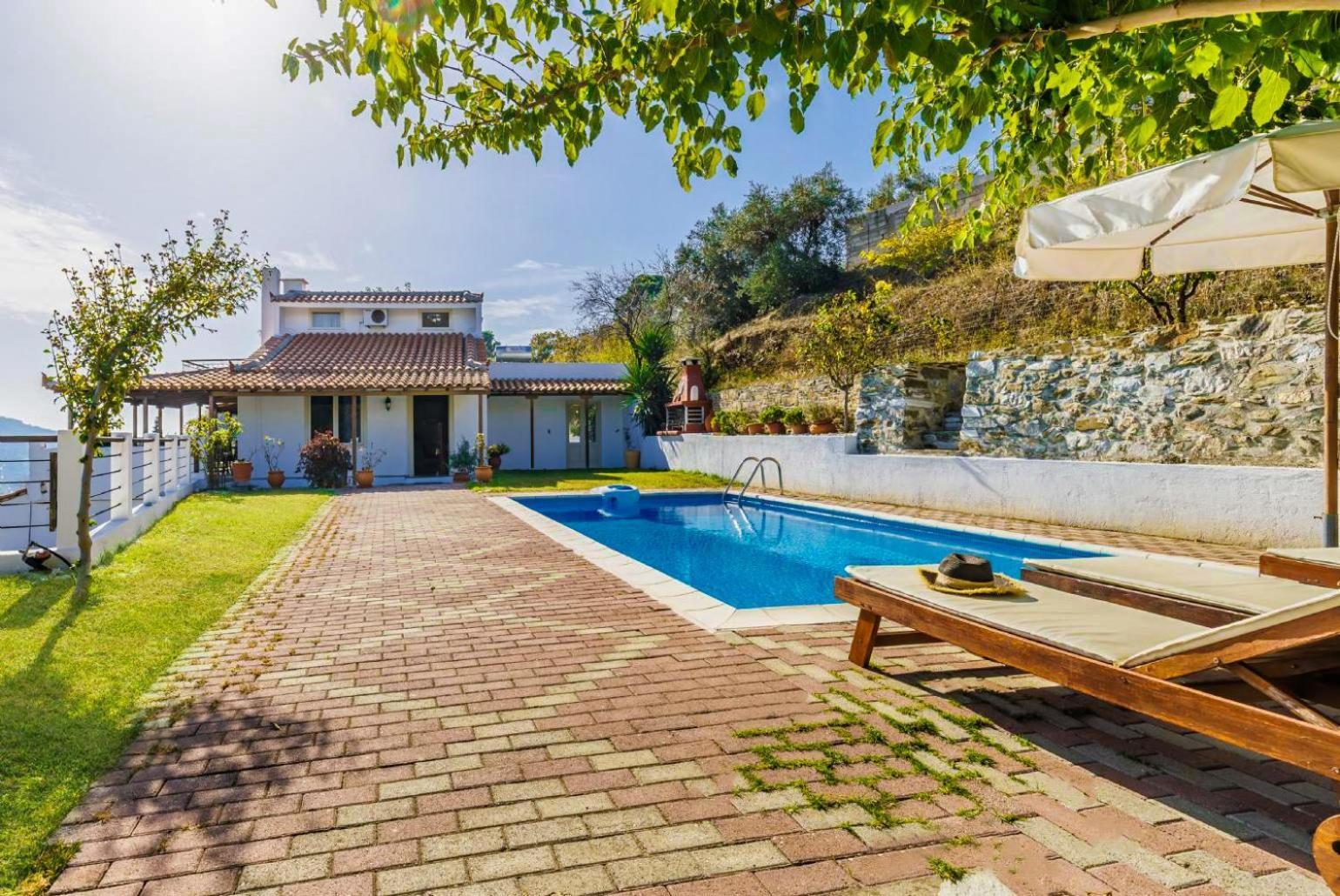 Villa Aloupi สโกเปลอสทาวน์ ภายนอก รูปภาพ